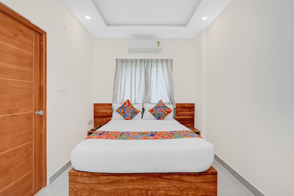 Fabhotel Sai Palace