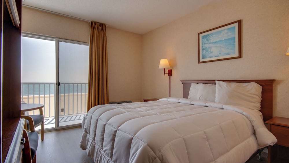 Ocean 1 Hotel and Suites