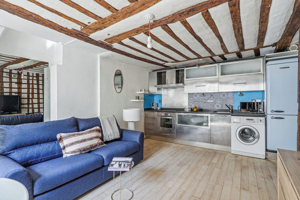 Stylish 1BR - Walkable to Opera & Louvre