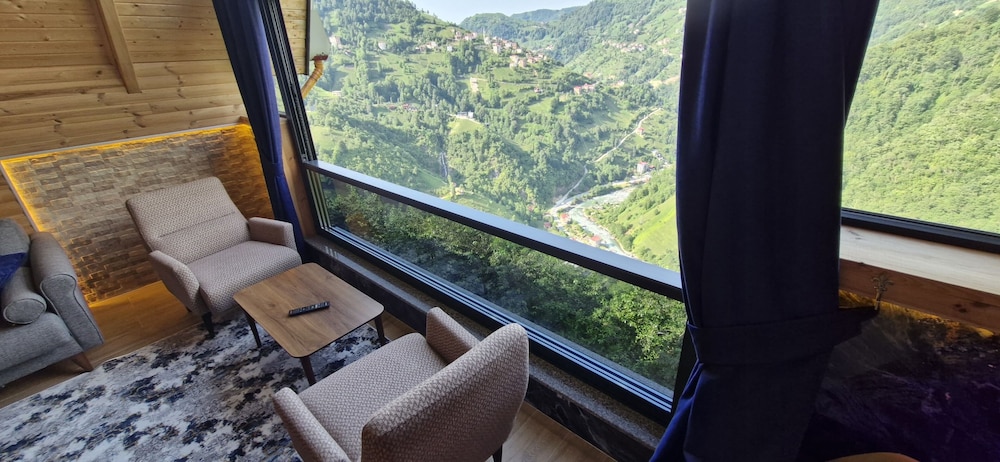 HAVALI SÜİT BUNGALOV