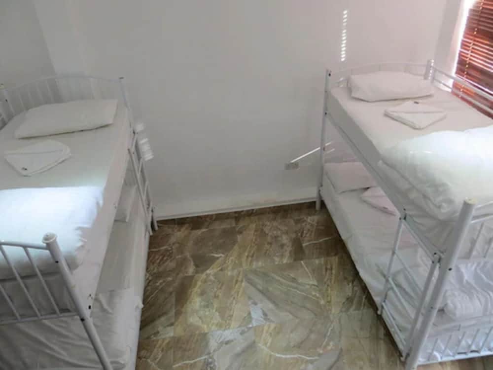Abercorn House - Hostel