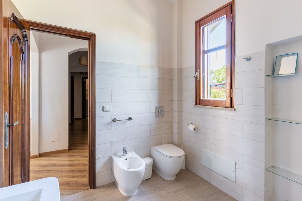 Casa Matilde Vista Mare con Piscina by Wonderful Italy