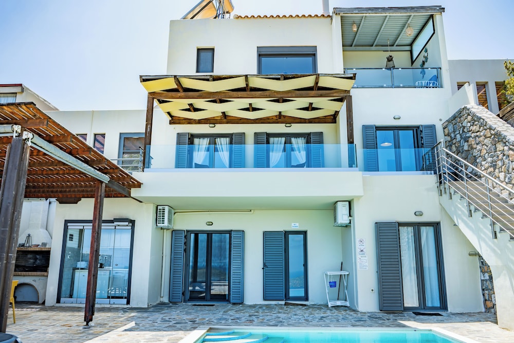 Elounda Sunrise Villa