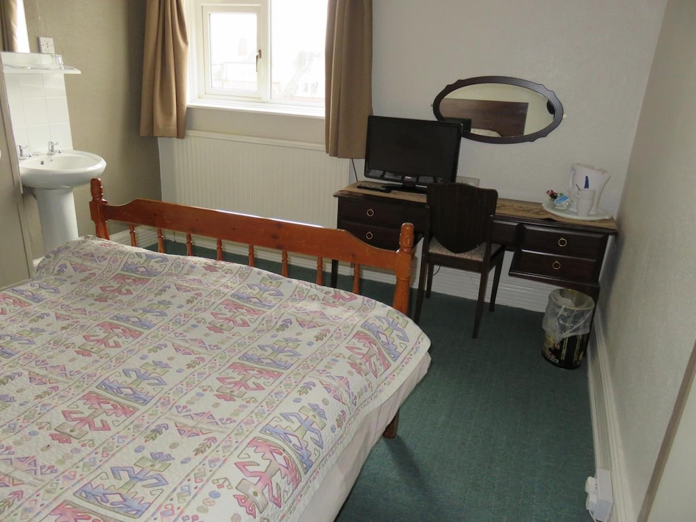 Glencoe Hotel