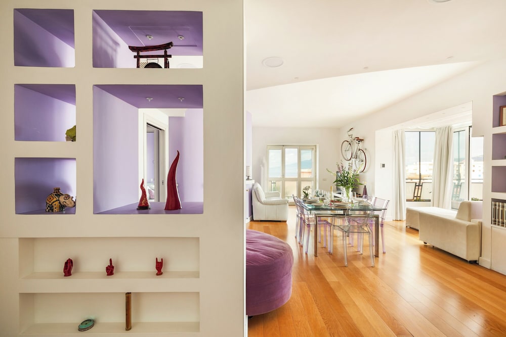 YourHome - Olly House