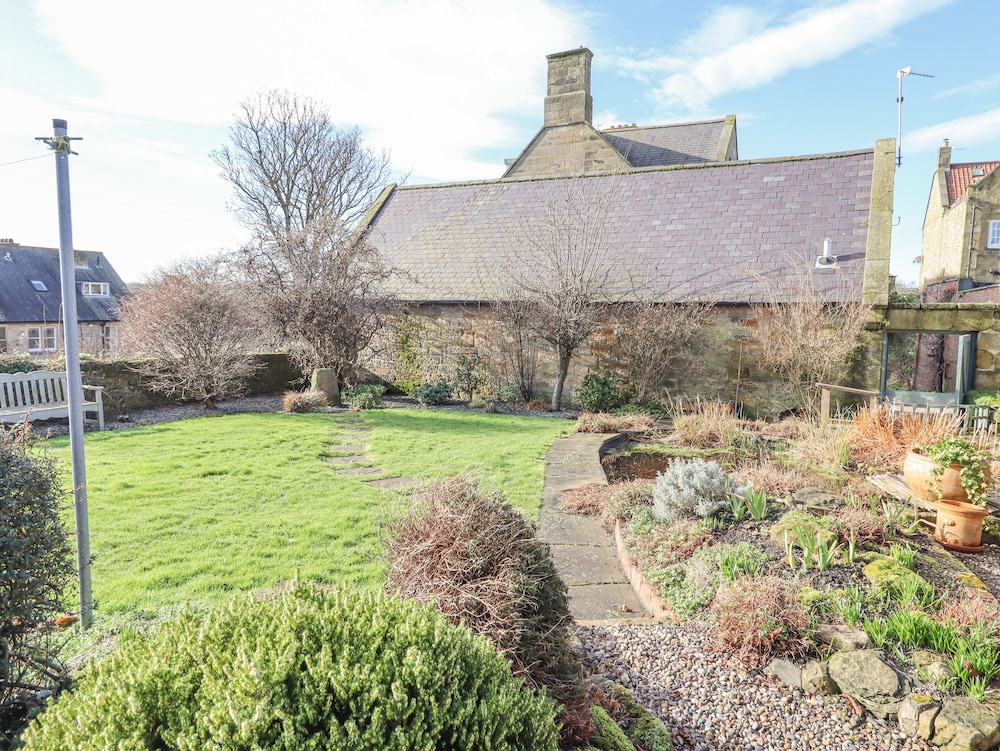 Coach House