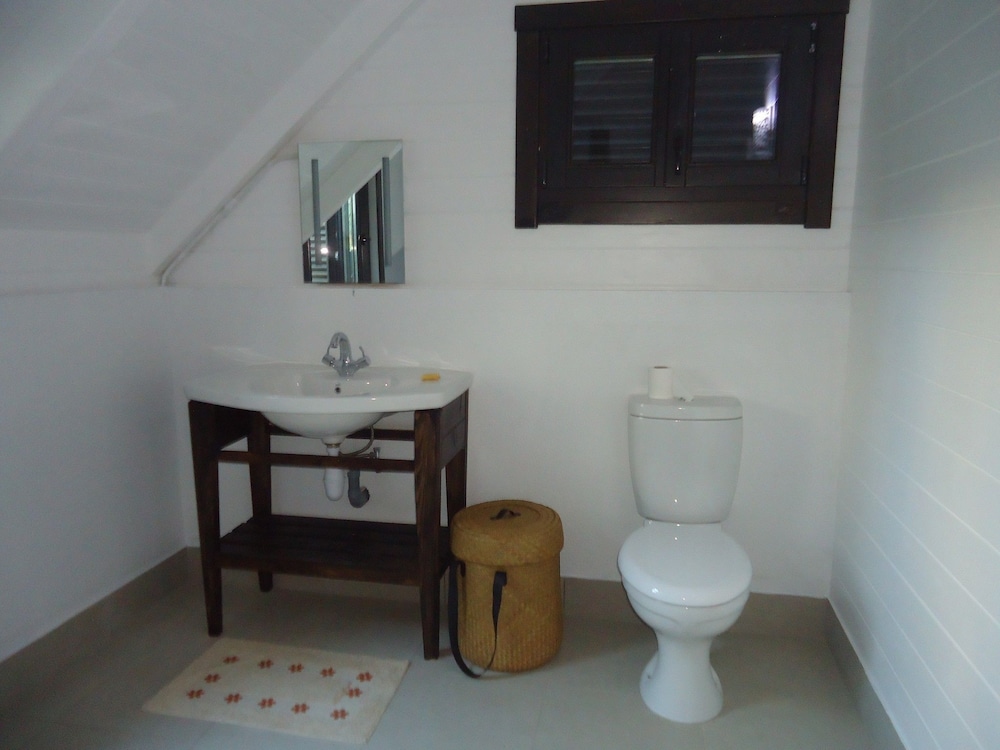 Lemongrass Lodge