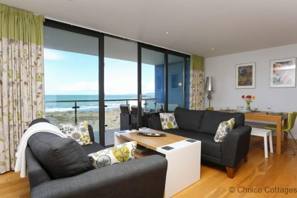Bideford Vacations - Westward HO Horizon View 17 2 Bedrooms - Property Image 1