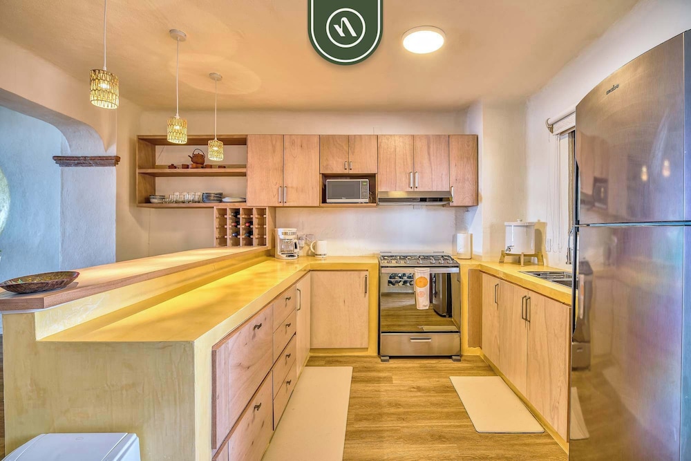 Brand New 2BR Condo With Oceanview - Terrace