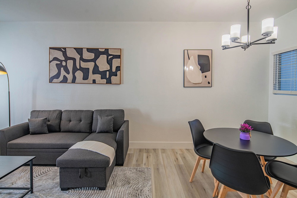 ROVE LIVING/KL - Hideaway North Scottsdale
