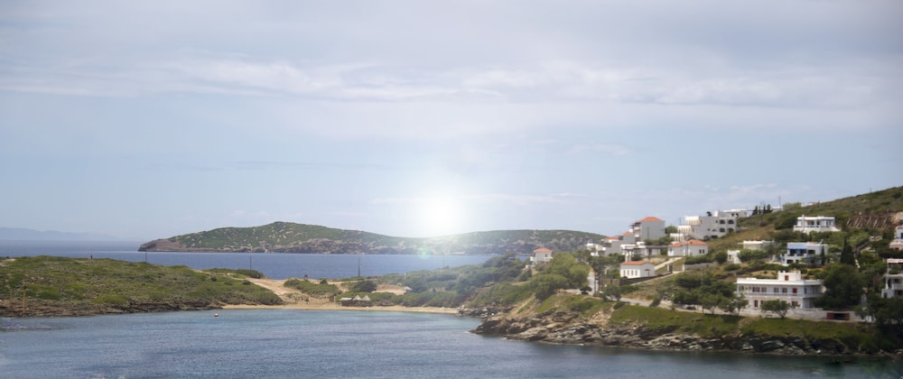 Erato Apartments