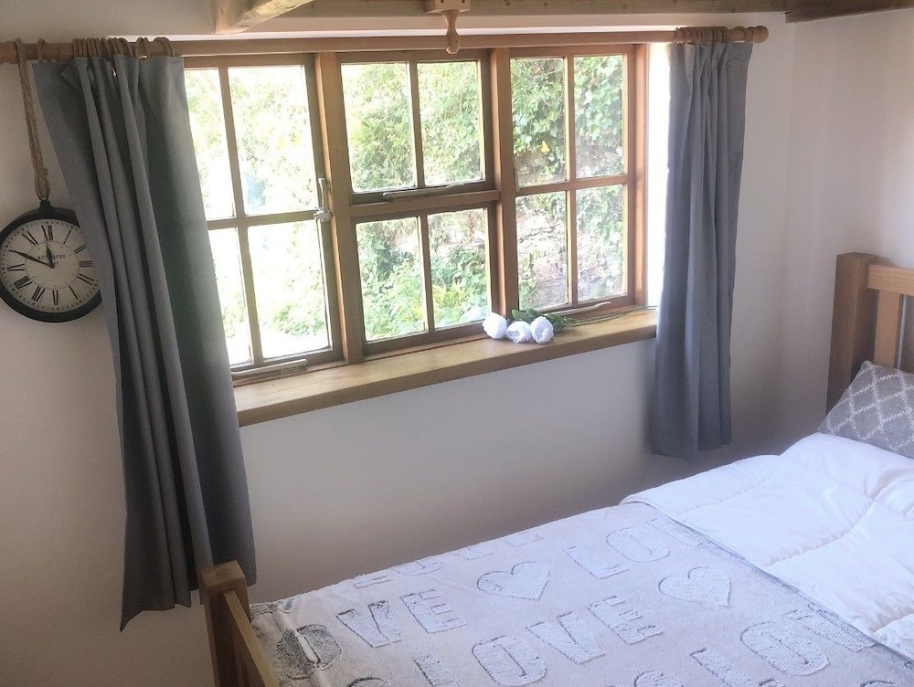 Goose house studio view 4