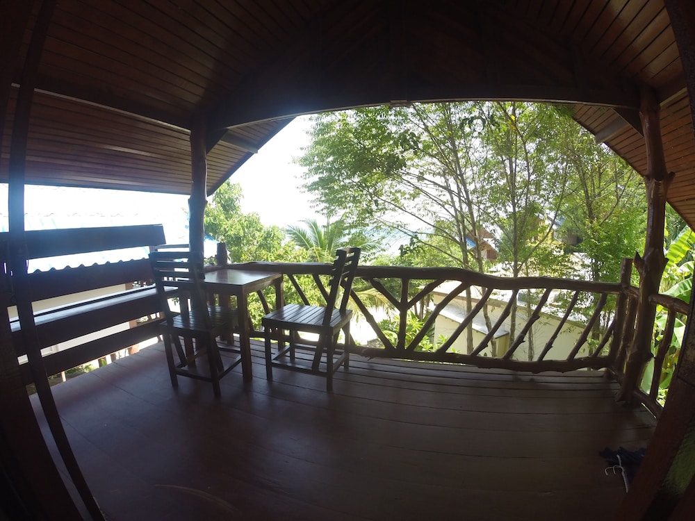 Moon Beach Resort