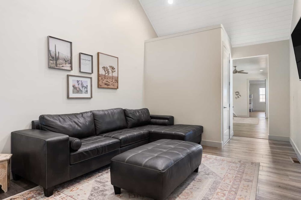 Twice Charmed 8 Bedroom Townhouse