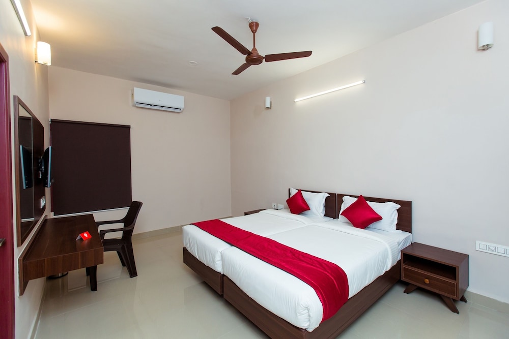 OYO 10789 Hotel Ranga Inn