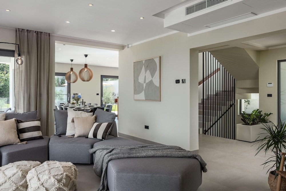 Casa Calme With Spa And Gym