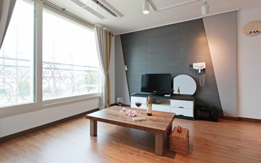 Pohang The 1 Resort
