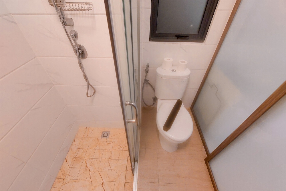 Comfort And Serene 2Br At Sky House Bsd Apartment
