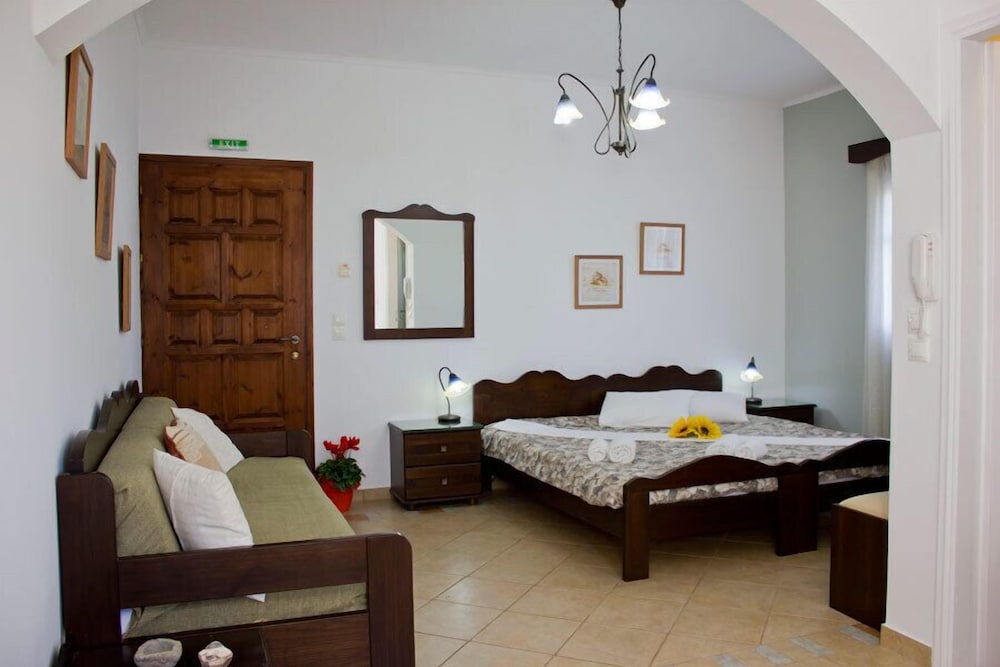 Nikos Sea view apts Milos photo 3