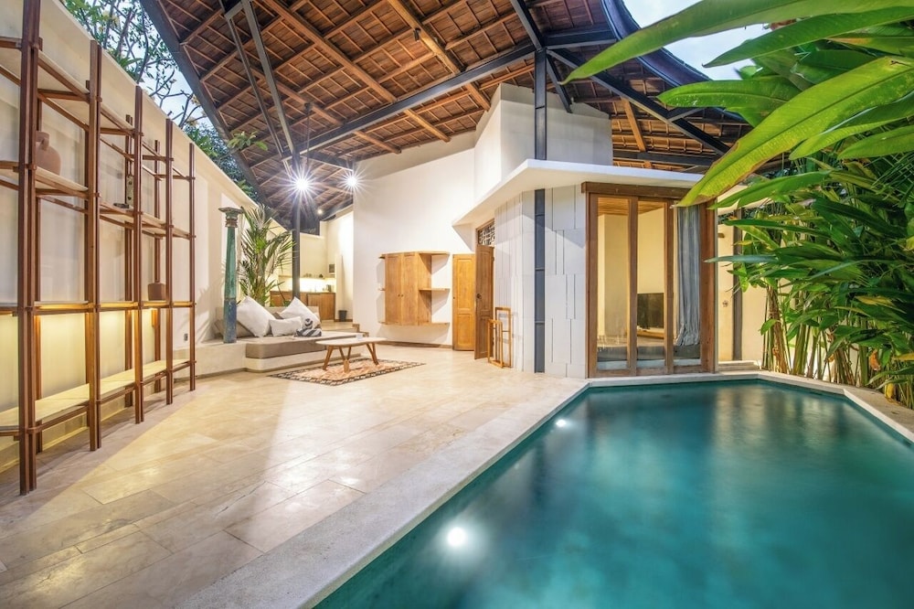 1-br Villa With Pool, Echo Beach 4mins, Canggu