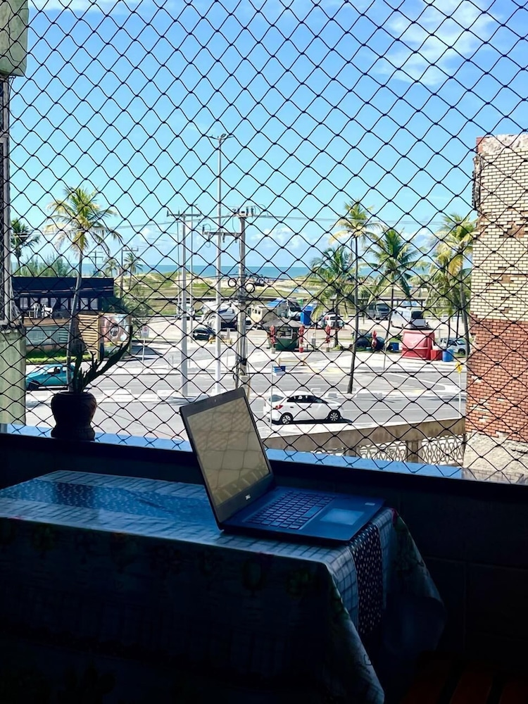 Ap na Beira da ORLA DE ATALAIA