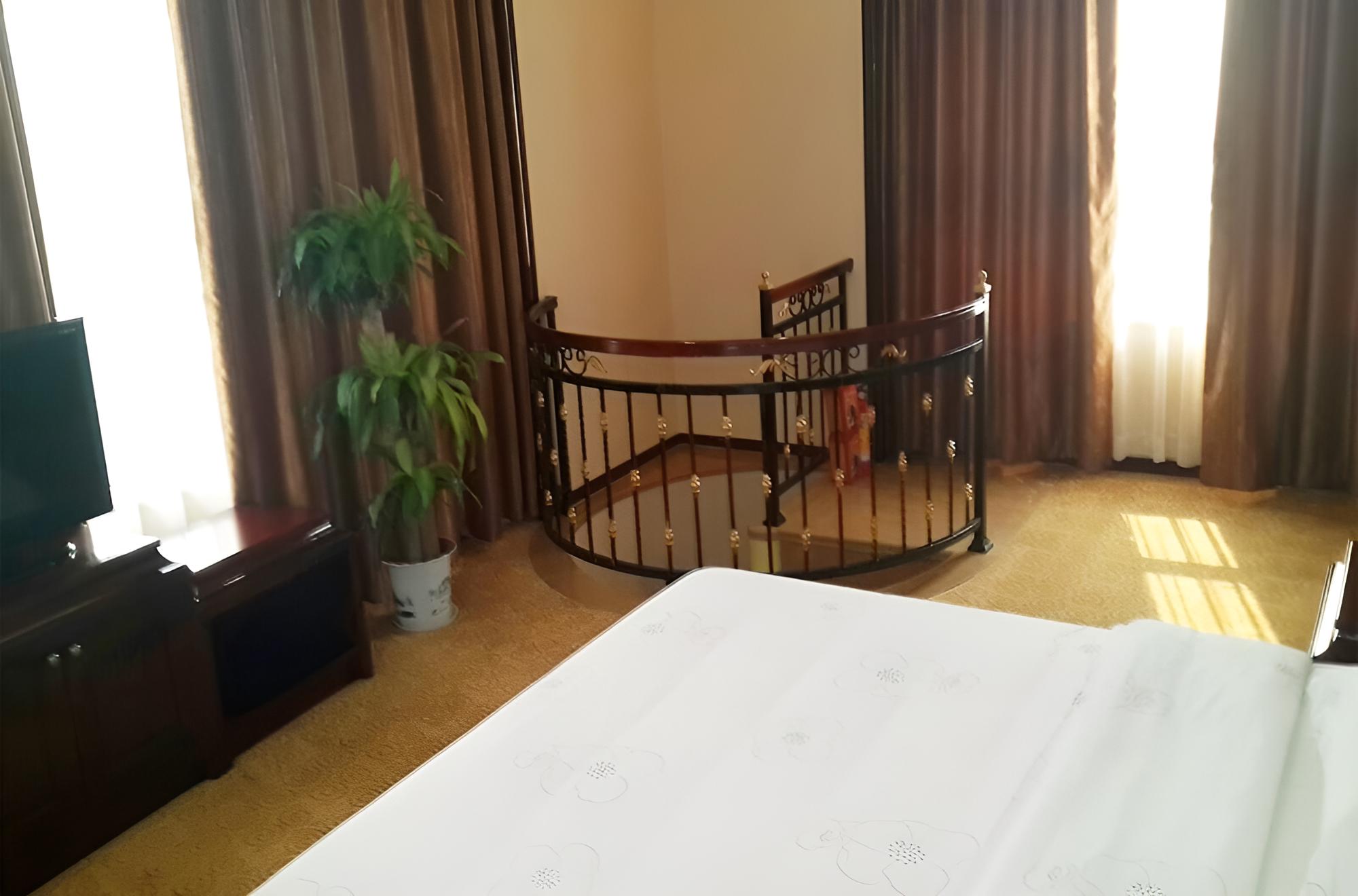 Guangzhou Regency Hotel