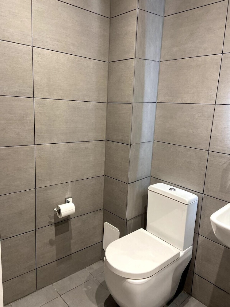 Inviting 3-bed Apartment in London