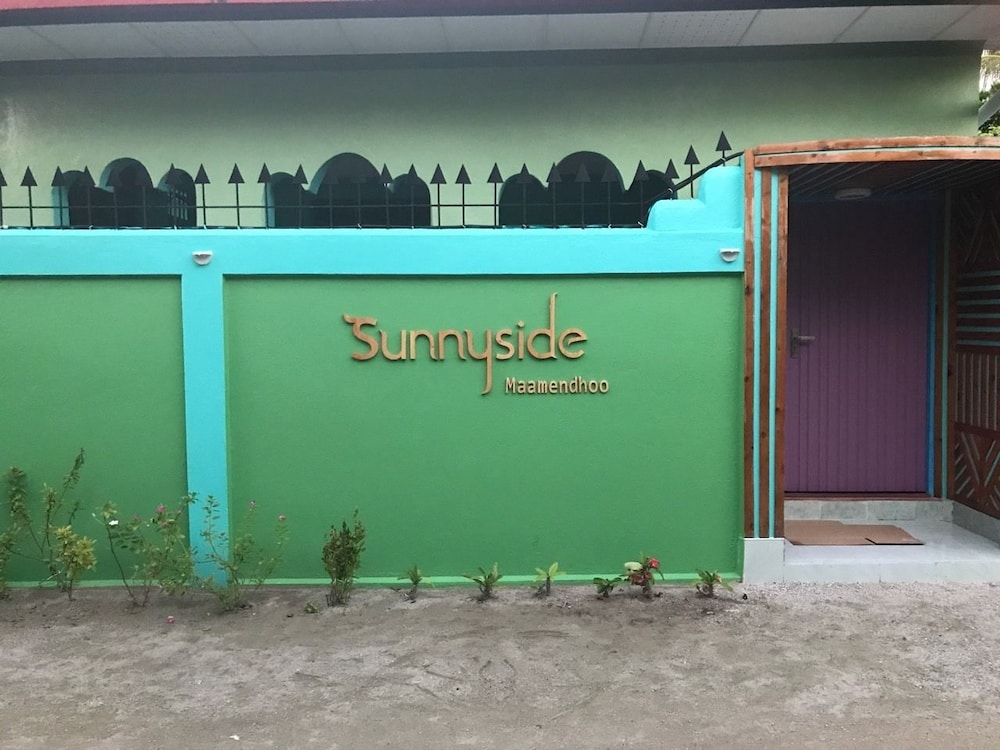 Sunnyside Maamendhoo