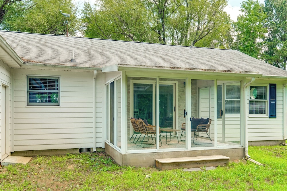 Pets Welcome: Riverfront Getaway in Colonial Beach