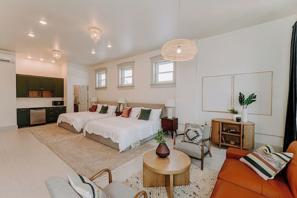 East Main Lofts