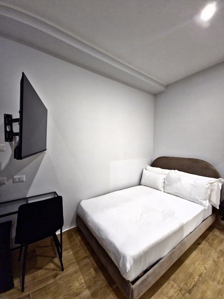 Ventuno Dei Luxury Suites - San Giovanni