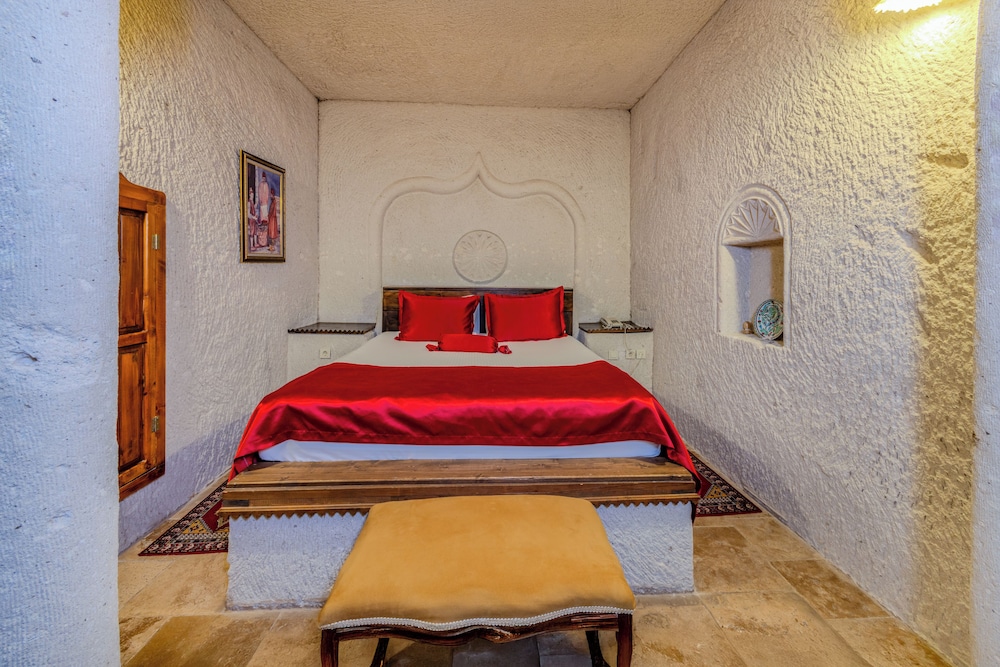 Onur cave cappadocia