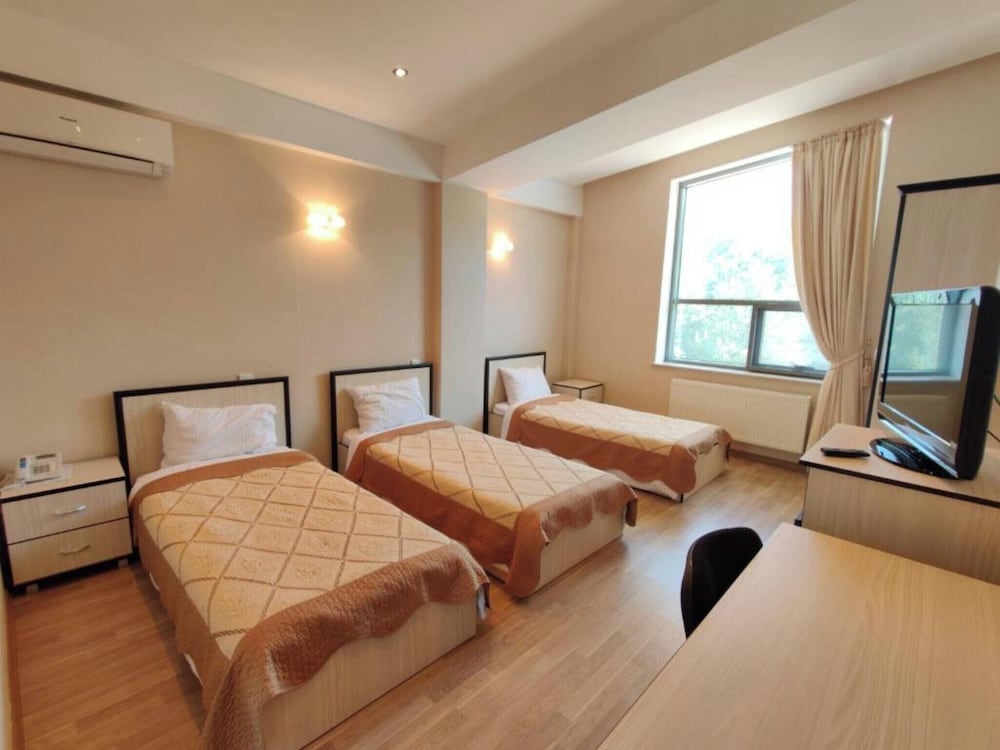 Chukhur Gabala Museum Hotel
