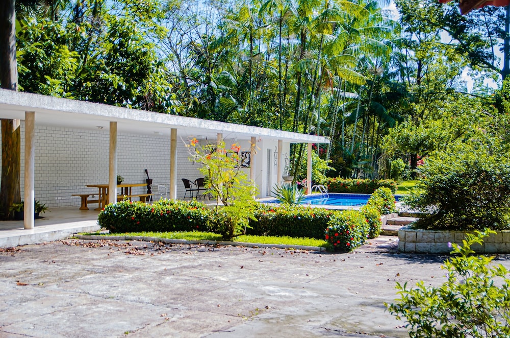 Casa c Wifi Churrasq Pisc red rio Pet Friendly