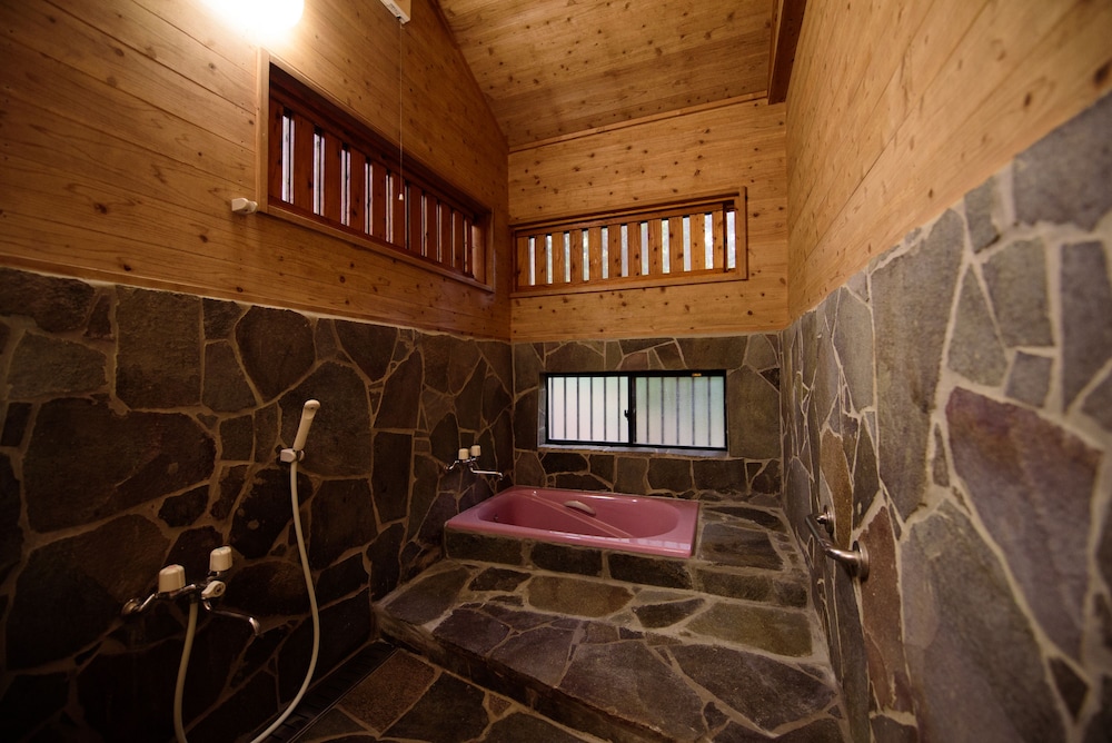 Log Cabin Kinoko No Sato