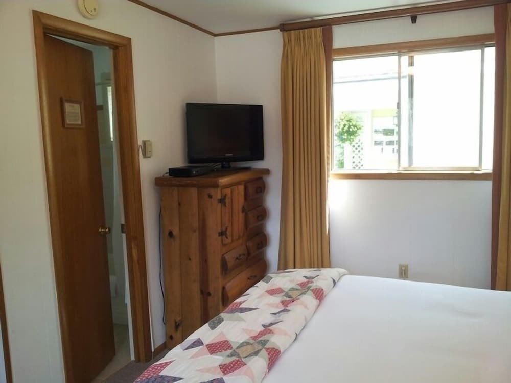 Redstone Cliffs Lodge