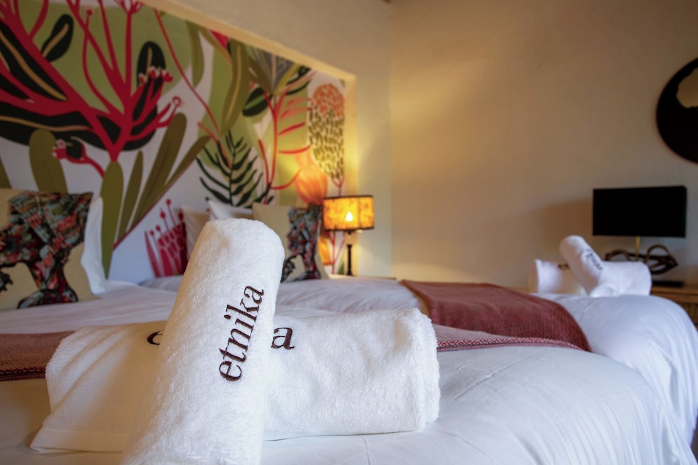 ETNIKA MANOR HOUSE - Adults Only