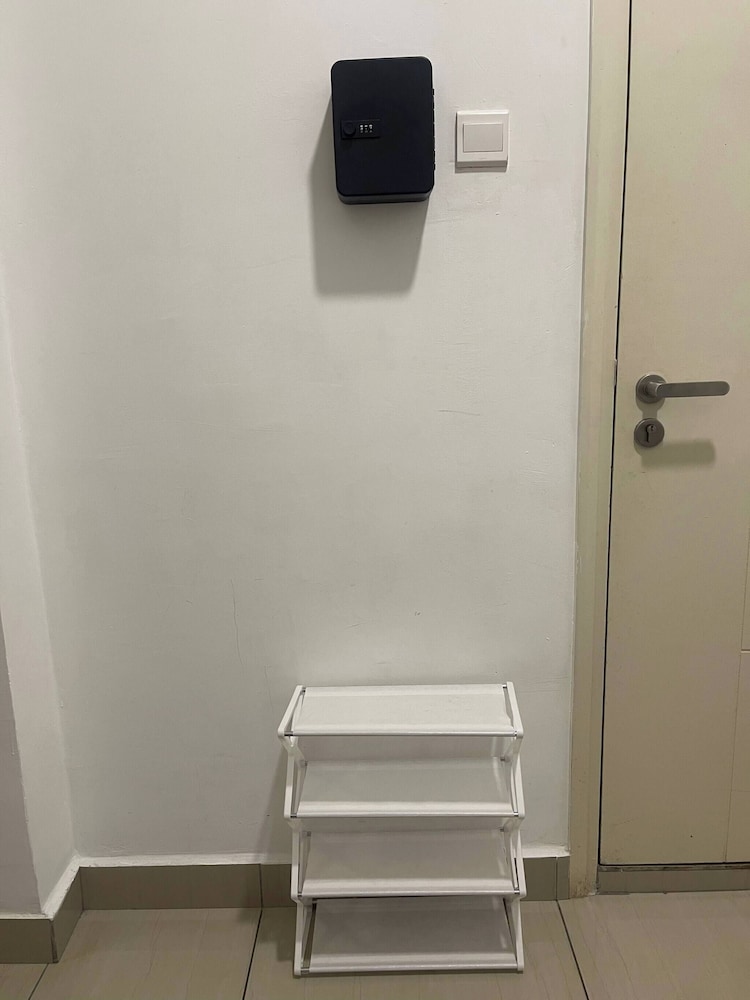 Arte Ampang Klcc 2 BR Homestay, 4-6 pax
