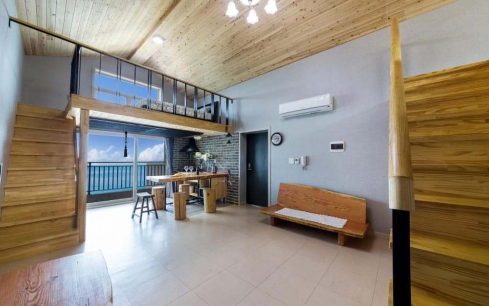 Yeosu The View Resort view 4