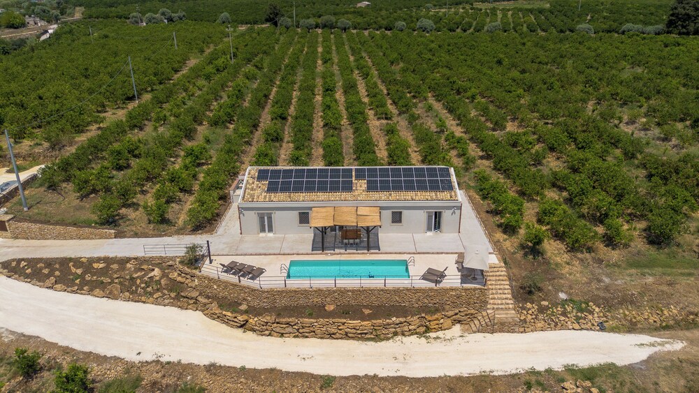 Villa Frescura con Piscina by Wonderful Italy