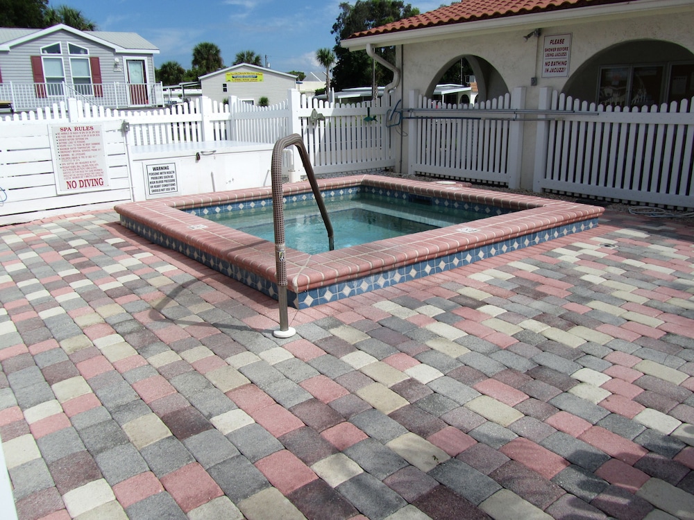 Fort Myers Vacations - Indian Creek RV Resort - Property Image 36