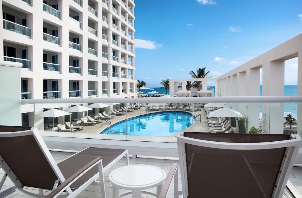 Conrad Fort Lauderdale Beach