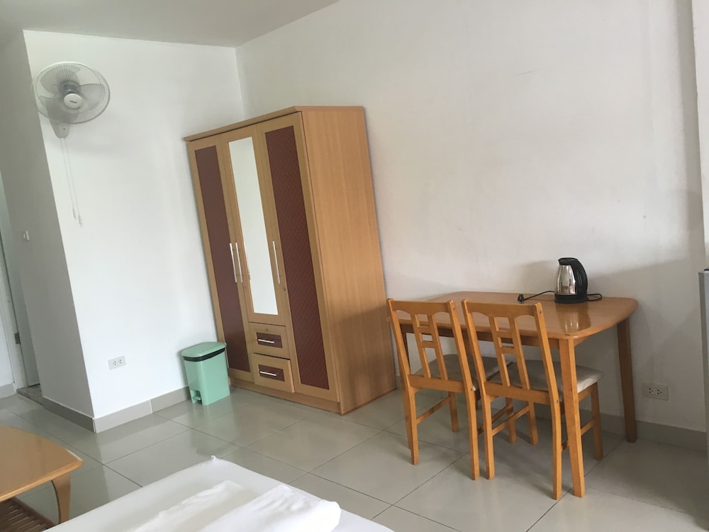 Jomtien Hostel
