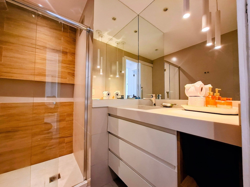 Barra Max - Praia e Conforto.