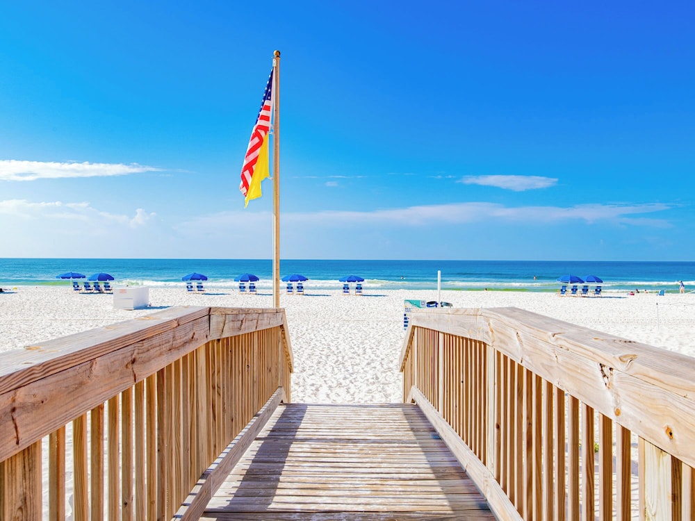 Sea Glass #313 by Southern Vacation Rentals