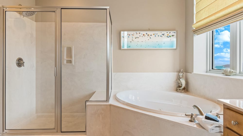 Peggy's Paradise at Lagoon Tower #502 by Southern Vacation Rentals