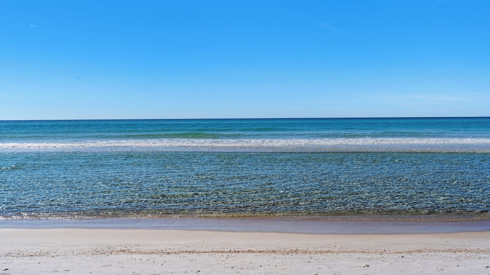 Portside Resort D1: Gulf Retreat With Pools, Beach & Family Adventures!