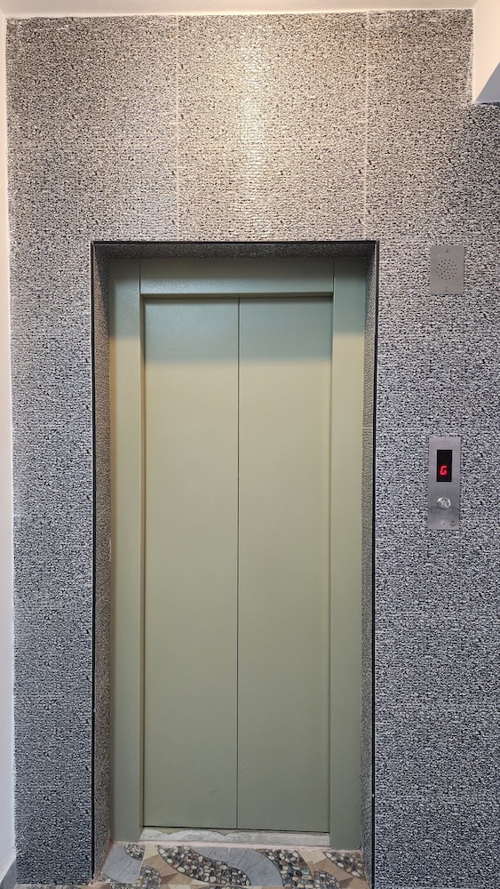 Sishya Service Apartment - Chennai OMR