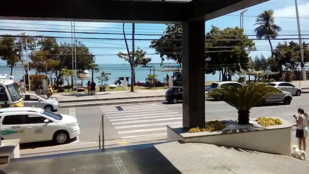 Conforto a Beira Mar no Golden Fortaleza