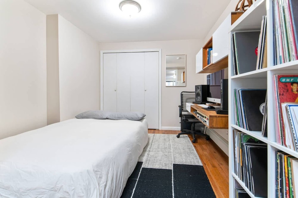 Stonehurst by Rove 2BR Apt w Private Backyard